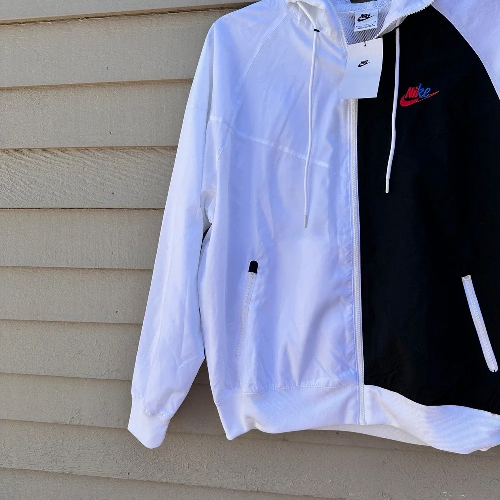 Nike Windrunner Jacket Mens Medium Black White DD4849 Sport Essentials